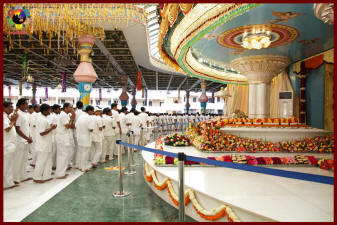 Veda Purusha Sapthaha Jnana Yagna, the week-long sacrificial ritual conducted in Poornachandra Auditorium, for the welfare of the whole world.