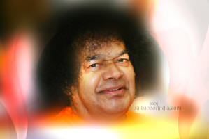 sri-sathya-sai-baba-smiling