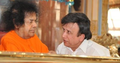 sathya sai baba and  Ajit Popat