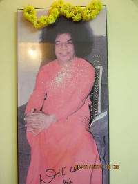 Sri Sathya Sai Baba Vibhuti Miracle - Chennai