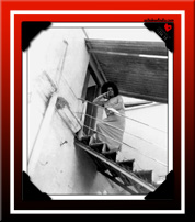 Rare Photo sri-sathya-sai-baba-standing-on-stairs