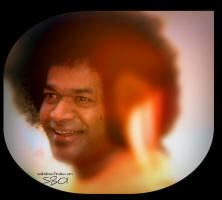 smiling-god-sri-sathya-sai-baba