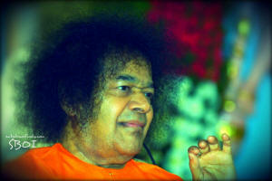 sri-sathya-sai-baba-sundram-photo-closeup