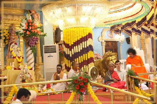 Varalakshmi Vratam in Prasanthi Nilayam-20 Aug 2010