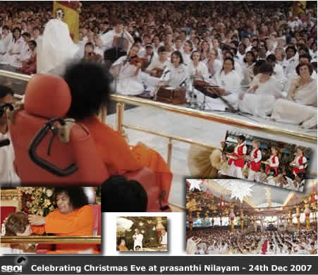 Celebrating Christmas Eve at prasanthi Nilayam - Christmas choir was a huge one consisting of over 600 ladies and about 350 gents.