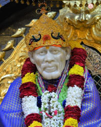 SAI-BABA-SUNDAY-DARSHAN-SHIRDI-15122019